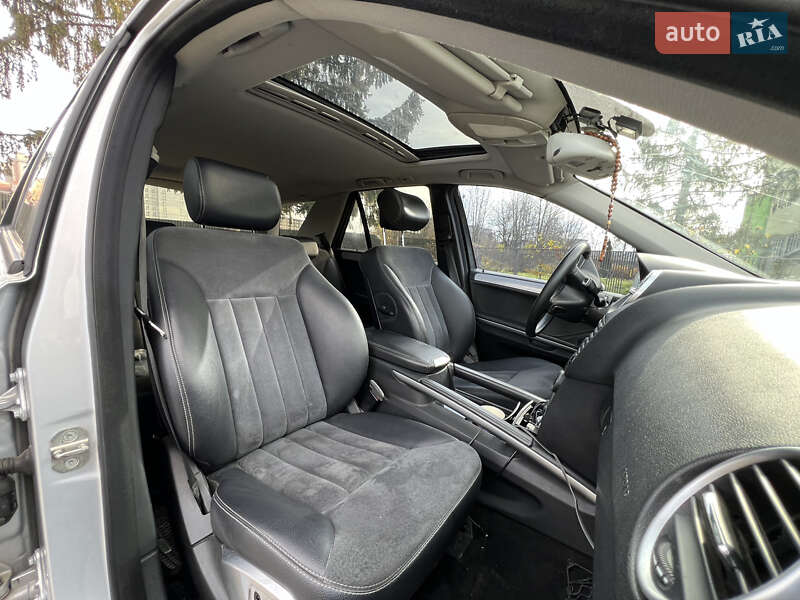 Внедорожник / Кроссовер Mercedes-Benz M-Class 2006 в Ивано-Франковске