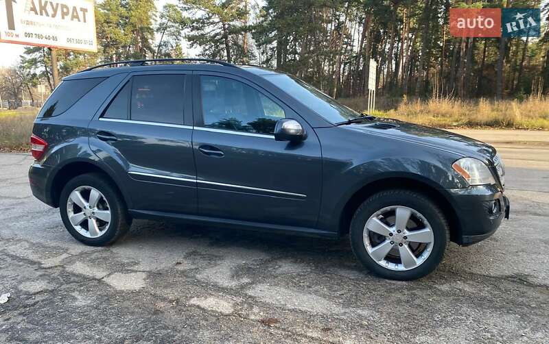 Позашляховик / Кросовер Mercedes-Benz M-Class 2010 в Білій Церкві фото 6 Позашляховик / Кросовер Mercedes-Benz M-Class 2010 в Білій Церкві