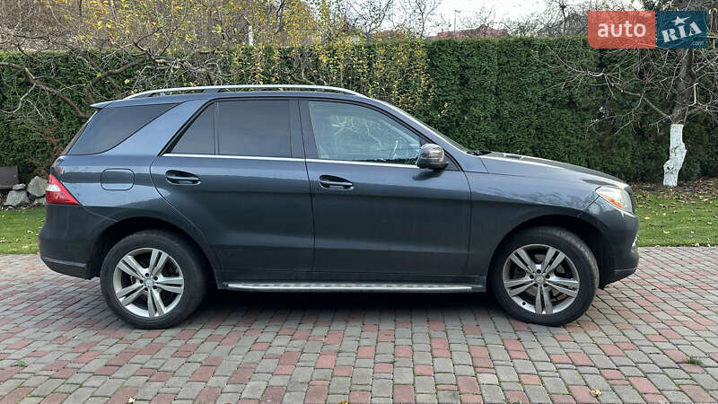 Позашляховик / Кросовер Mercedes-Benz M-Class 2013 в Києві