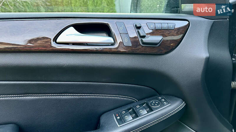 Позашляховик / Кросовер Mercedes-Benz M-Class 2013 в Києві