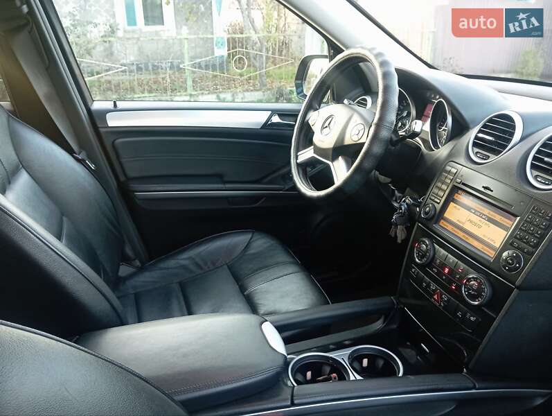 Позашляховик / Кросовер Mercedes-Benz M-Class 2009 в Одесі фото 16 Позашляховик / Кросовер Mercedes-Benz M-Class 2009 в Одесі