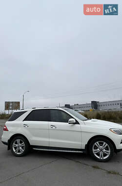 Внедорожник / Кроссовер Mercedes-Benz M-Class 2013 в Хмельницком