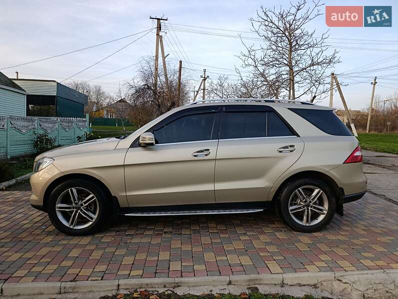 Внедорожник / Кроссовер Mercedes-Benz M-Class 2013 в Подольске фото 5 Внедорожник / Кроссовер Mercedes-Benz M-Class 2013 в Подольске