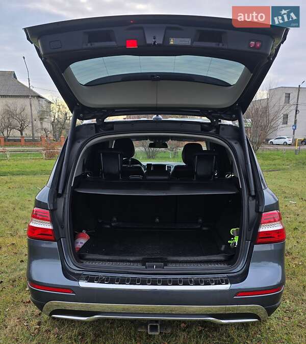 Позашляховик / Кросовер Mercedes-Benz M-Class 2014 в Конотопі