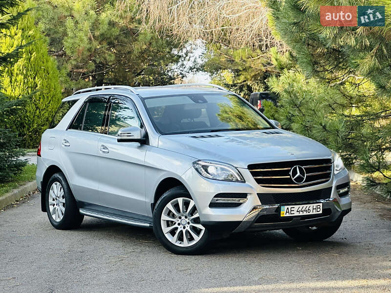 Позашляховик / Кросовер Mercedes-Benz M-Class 2012 в Дніпрі фото 2 Позашляховик / Кросовер Mercedes-Benz M-Class 2012 в Дніпрі