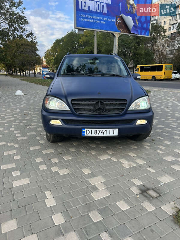 Позашляховик / Кросовер Mercedes-Benz M-Class 2000 в Одесі фото 2 Позашляховик / Кросовер Mercedes-Benz M-Class 2000 в Одесі