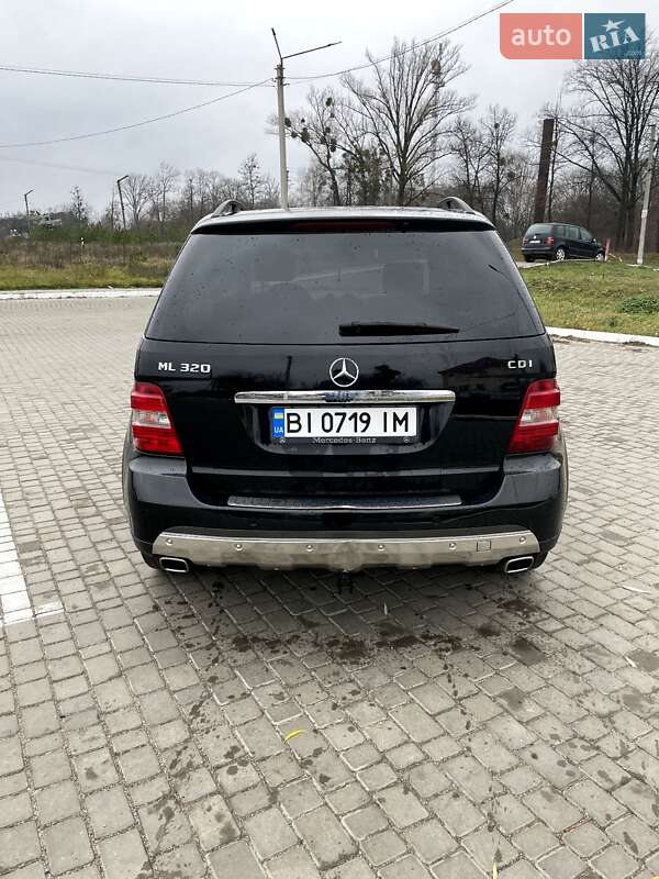 Позашляховик / Кросовер Mercedes-Benz M-Class 2005 в Шишаках фото 12 Позашляховик / Кросовер Mercedes-Benz M-Class 2005 в Шишаках