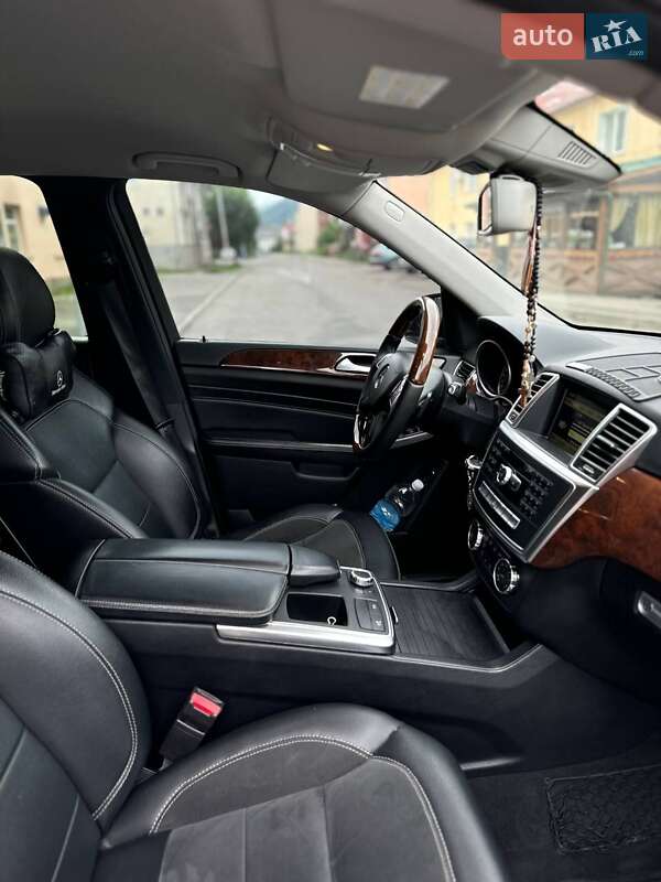 Внедорожник / Кроссовер Mercedes-Benz M-Class 2012 в Хусте фото 5 Внедорожник / Кроссовер Mercedes-Benz M-Class 2012 в Хусте