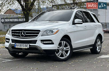 Внедорожник / Кроссовер Mercedes-Benz M-Class 2015 в Киеве