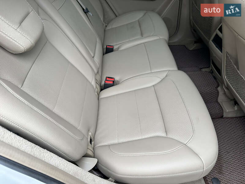 Внедорожник / Кроссовер Mercedes-Benz M-Class 2015 в Киеве