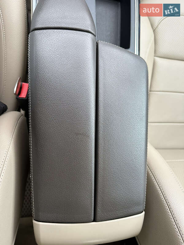 Внедорожник / Кроссовер Mercedes-Benz M-Class 2015 в Киеве