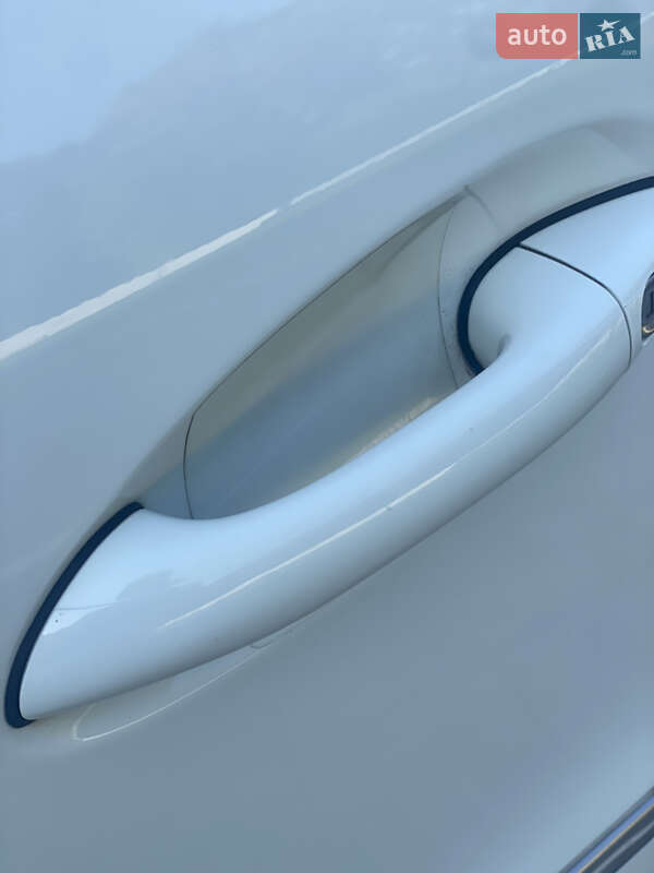 Внедорожник / Кроссовер Mercedes-Benz M-Class 2011 в Луцке