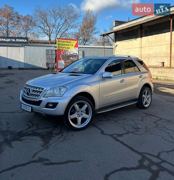 Mercedes-Benz M-Class 2008 Mercedes-Benz M-Class 2008
