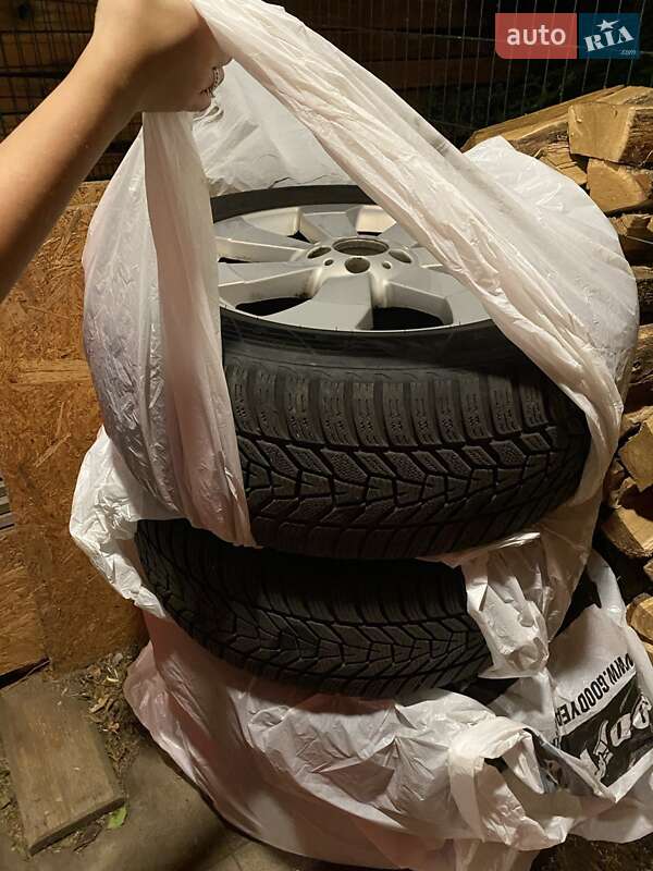 Внедорожник / Кроссовер Mercedes-Benz M-Class 2011 в Киеве