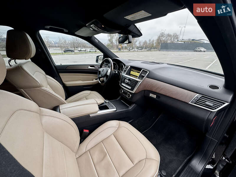 Внедорожник / Кроссовер Mercedes-Benz M-Class 2012 в Днепре фото 23 Внедорожник / Кроссовер Mercedes-Benz M-Class 2012 в Днепре