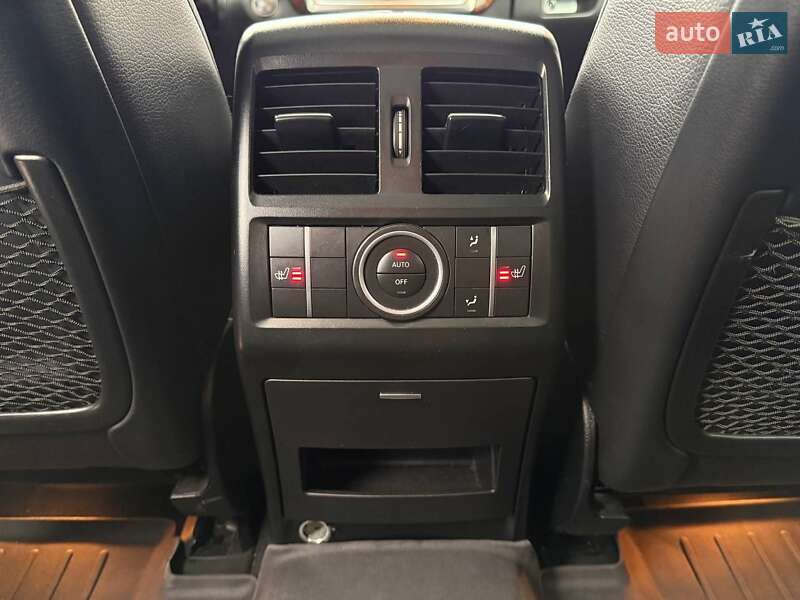 Позашляховик / Кросовер Mercedes-Benz M-Class 2013 в Києві