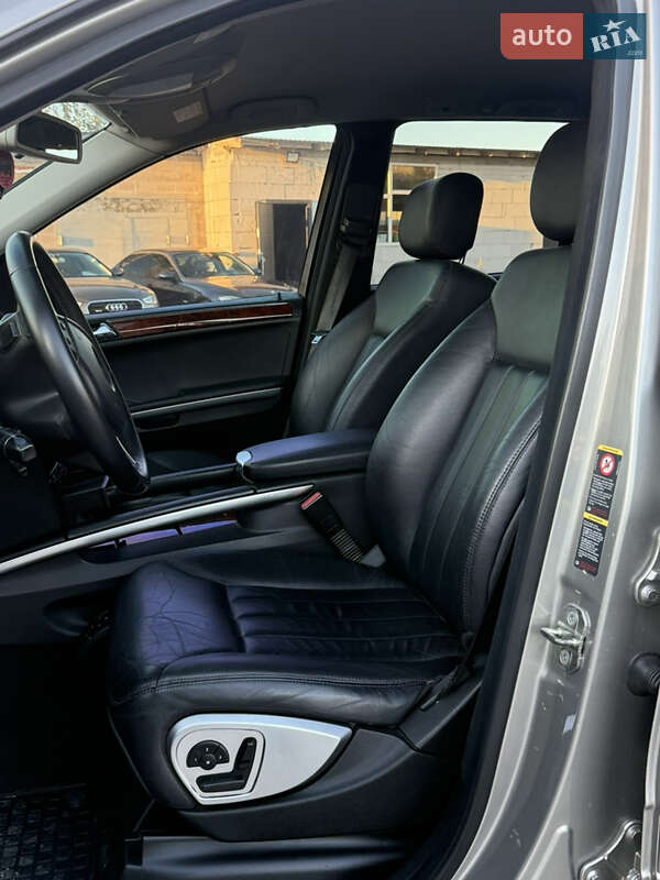 Внедорожник / Кроссовер Mercedes-Benz M-Class 2005 в Ровно