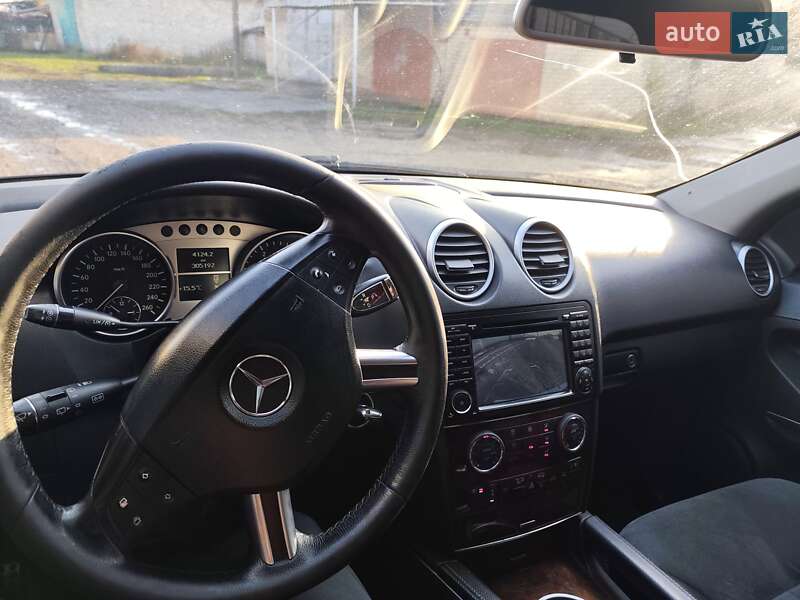 Внедорожник / Кроссовер Mercedes-Benz M-Class 2008 в Павлограде