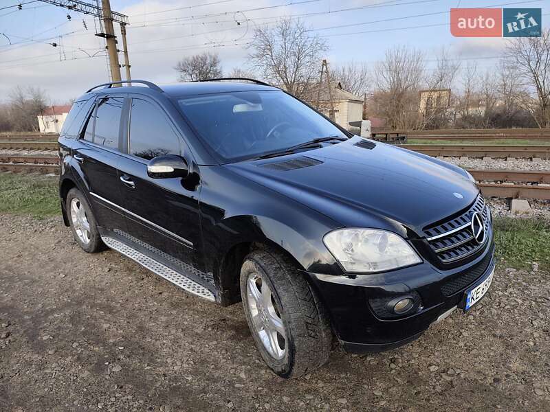 Внедорожник / Кроссовер Mercedes-Benz M-Class 2008 в Павлограде