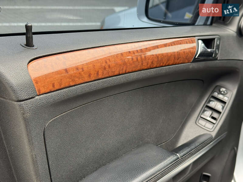 Позашляховик / Кросовер Mercedes-Benz M-Class 2008 в Рівному