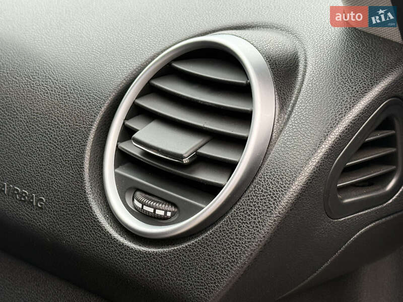 Позашляховик / Кросовер Mercedes-Benz M-Class 2008 в Рівному