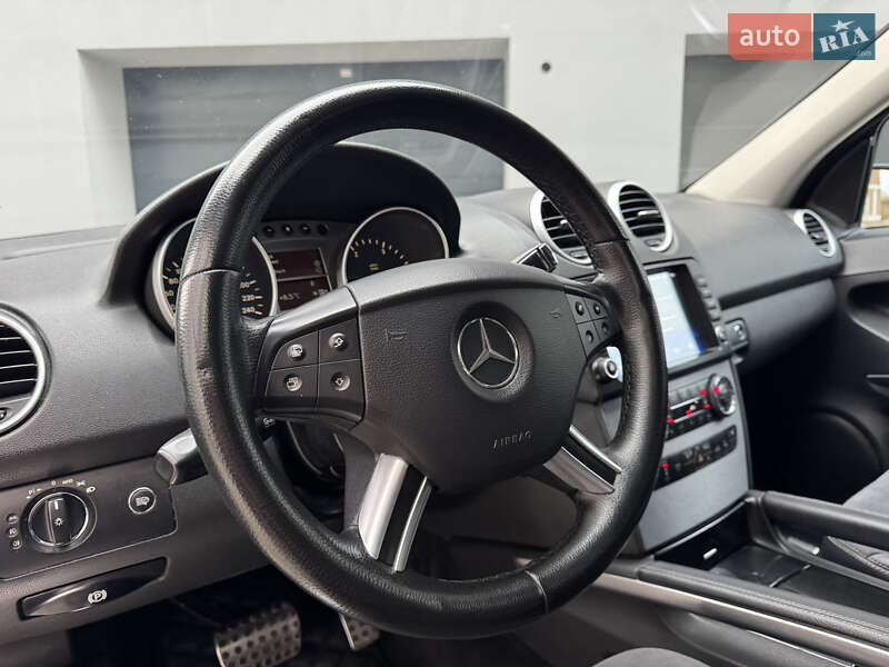 Внедорожник / Кроссовер Mercedes-Benz M-Class 2006 в Тернополе фото 21 Внедорожник / Кроссовер Mercedes-Benz M-Class 2006 в Тернополе