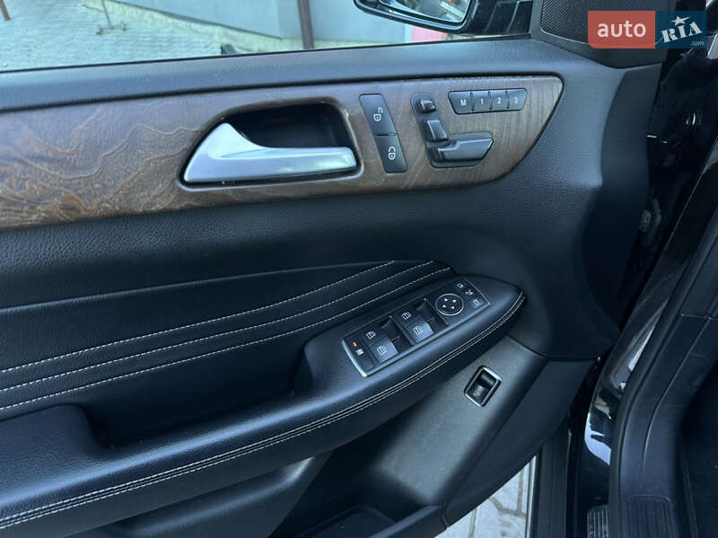 Внедорожник / Кроссовер Mercedes-Benz M-Class 2013 в Бориславе фото 42 Внедорожник / Кроссовер Mercedes-Benz M-Class 2013 в Бориславе