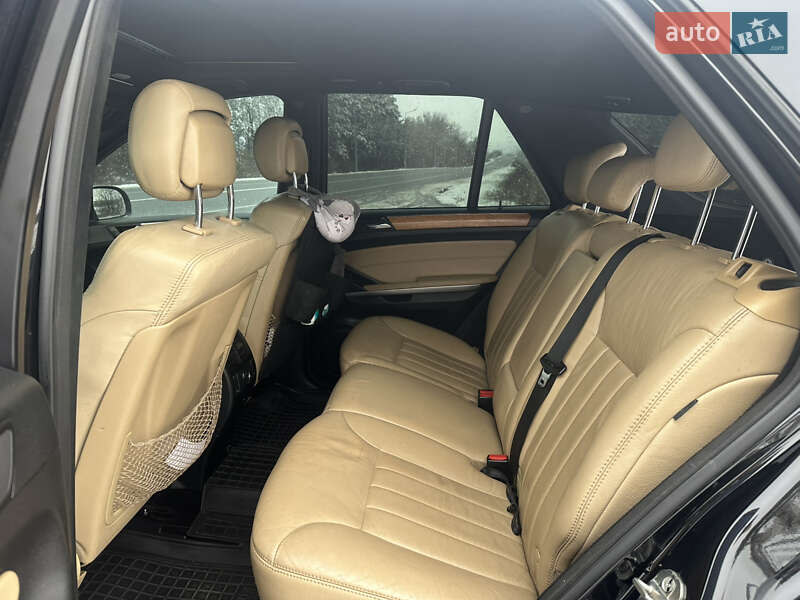 Внедорожник / Кроссовер Mercedes-Benz M-Class 2008 в Луцке
