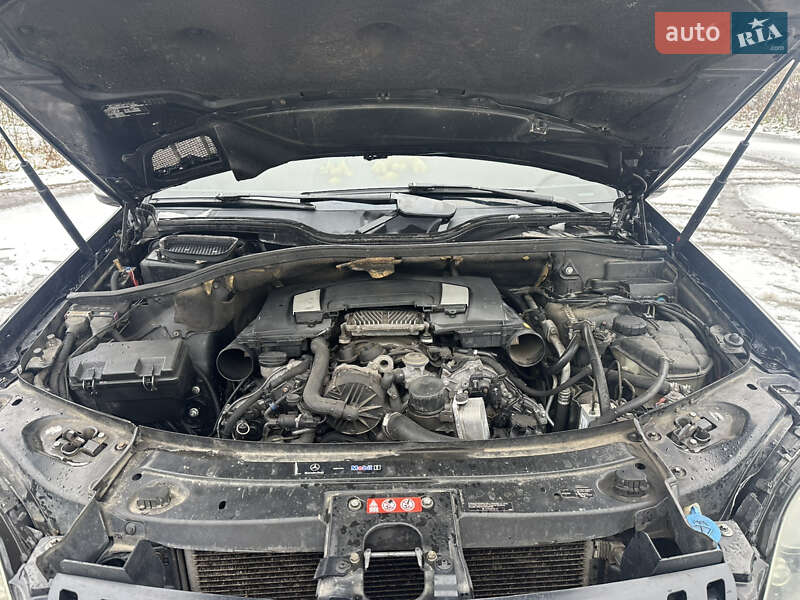 Внедорожник / Кроссовер Mercedes-Benz M-Class 2008 в Луцке