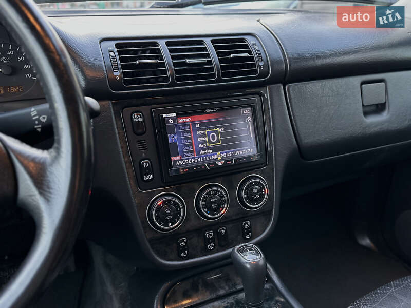 Позашляховик / Кросовер Mercedes-Benz M-Class 2002 в Шептицькому