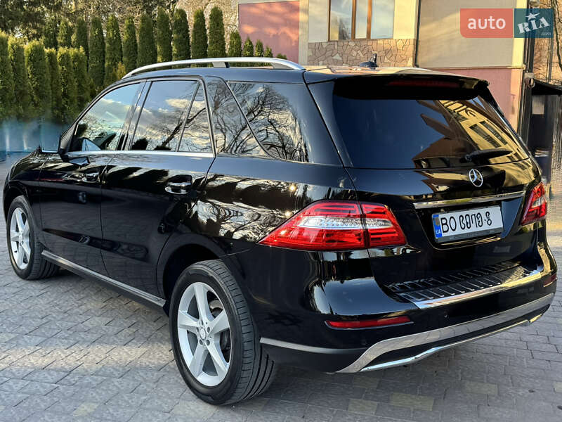 Внедорожник / Кроссовер Mercedes-Benz M-Class 2012 в Тернополе