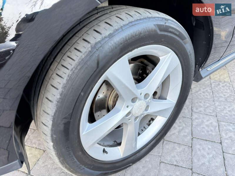 Внедорожник / Кроссовер Mercedes-Benz M-Class 2012 в Тернополе