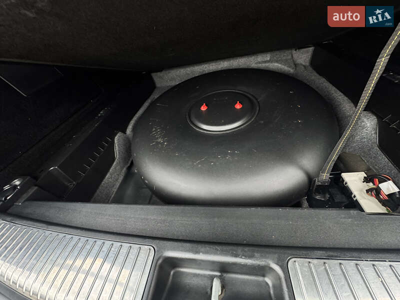 Внедорожник / Кроссовер Mercedes-Benz M-Class 2008 в Буче