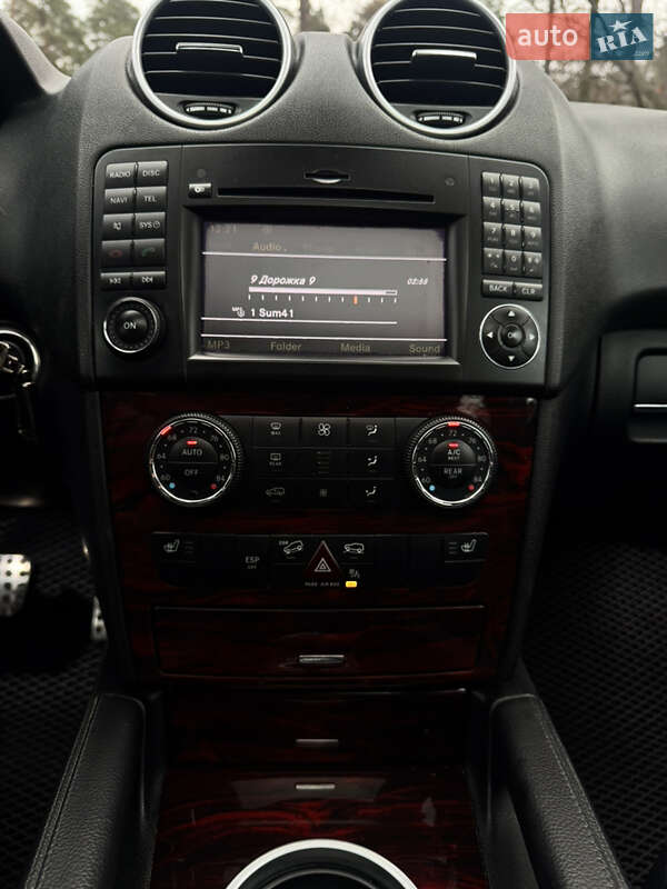 Внедорожник / Кроссовер Mercedes-Benz M-Class 2008 в Буче