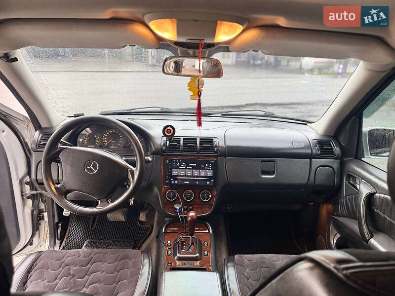 Позашляховик / Кросовер Mercedes-Benz M-Class 2001 в Рахові фото 11 Позашляховик / Кросовер Mercedes-Benz M-Class 2001 в Рахові