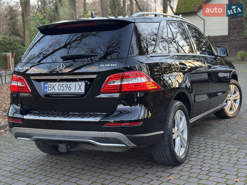 Внедорожник / Кроссовер Mercedes-Benz M-Class 2012 в Львове