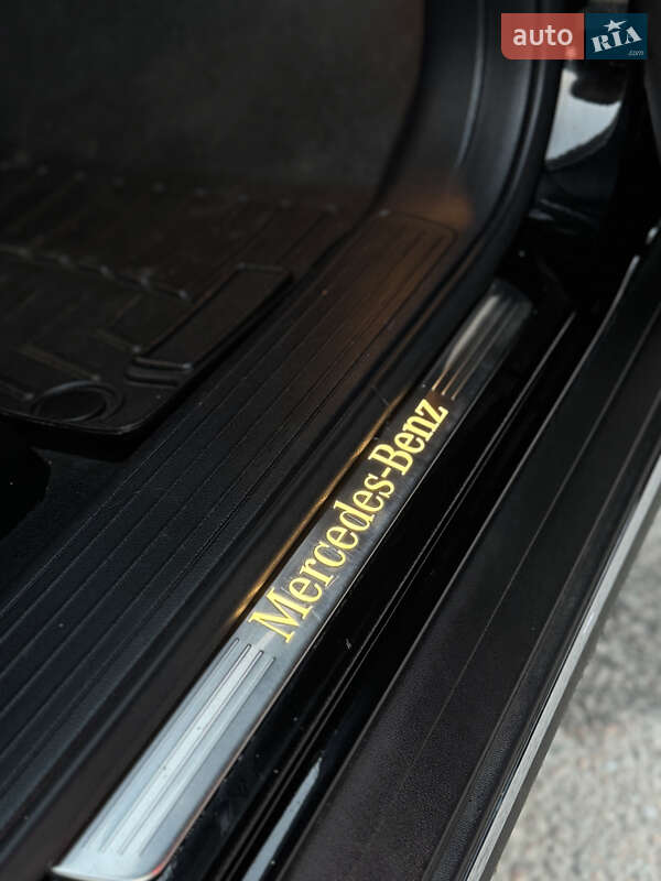 Внедорожник / Кроссовер Mercedes-Benz M-Class 2012 в Львове