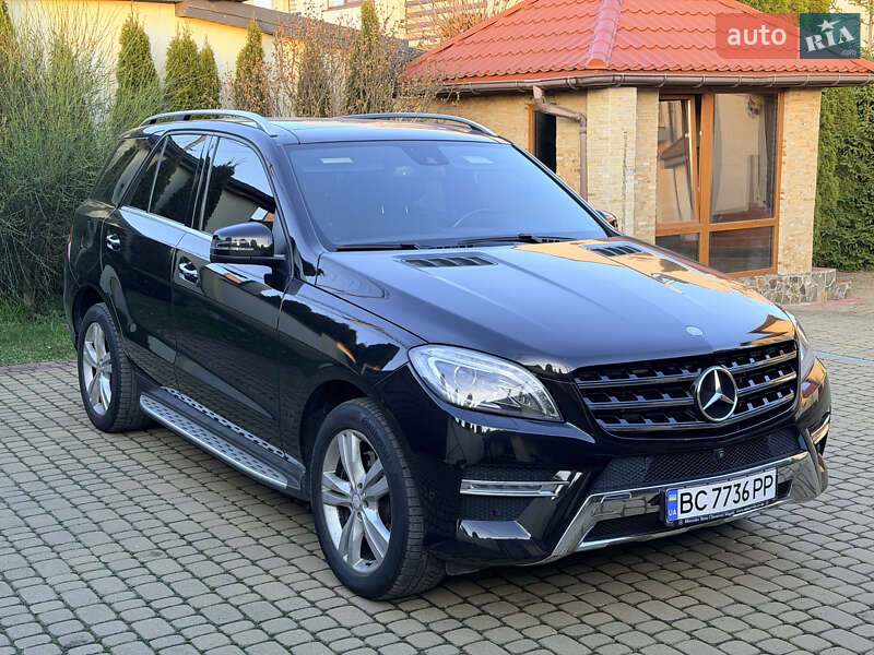 Mercedes-Benz M-Class 2015 Mercedes-Benz M-Class 2015
