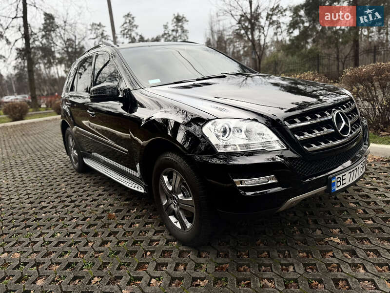 Внедорожник / Кроссовер Mercedes-Benz M-Class 2008 в Буче
