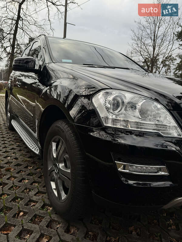 Внедорожник / Кроссовер Mercedes-Benz M-Class 2008 в Буче