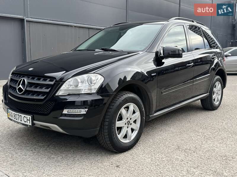 Позашляховик / Кросовер Mercedes-Benz M-Class 2011 в Києві фото 3 Позашляховик / Кросовер Mercedes-Benz M-Class 2011 в Києві