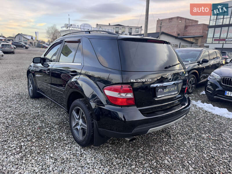 Позашляховик / Кросовер Mercedes-Benz M-Class 2007 в Івано-Франківську