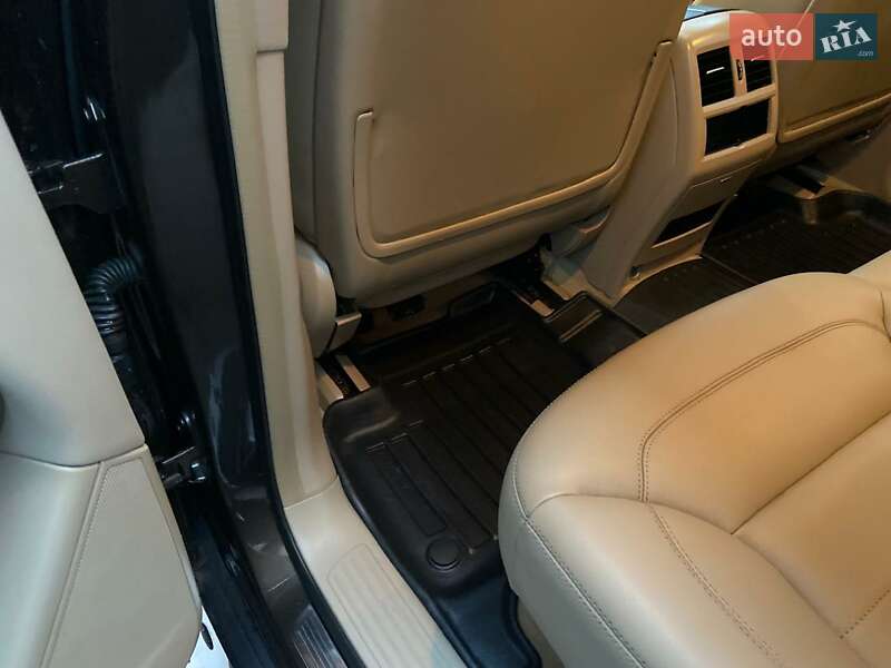 Внедорожник / Кроссовер Mercedes-Benz M-Class 2012 в Дубно