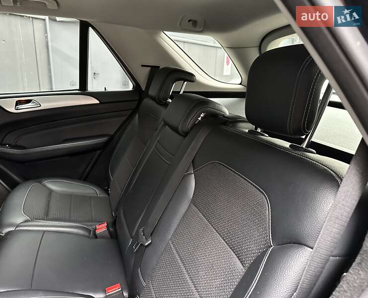 Позашляховик / Кросовер Mercedes-Benz M-Class 2012 в Києві фото 33 Позашляховик / Кросовер Mercedes-Benz M-Class 2012 в Києві