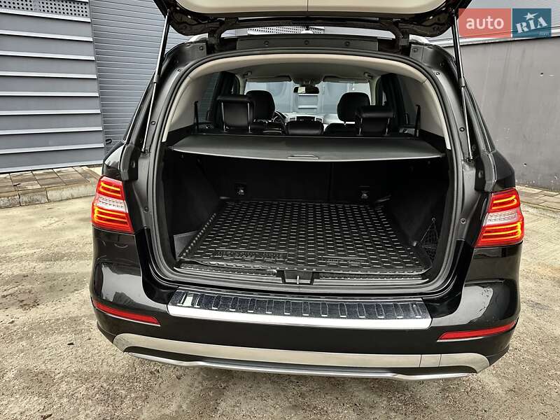 Позашляховик / Кросовер Mercedes-Benz M-Class 2012 в Києві фото 54 Позашляховик / Кросовер Mercedes-Benz M-Class 2012 в Києві