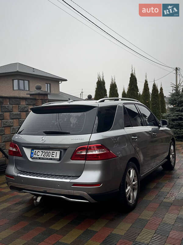 Внедорожник / Кроссовер Mercedes-Benz M-Class 2013 в Луцке фото 6 Внедорожник / Кроссовер Mercedes-Benz M-Class 2013 в Луцке