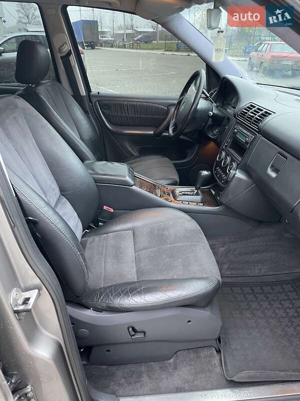 Позашляховик / Кросовер Mercedes-Benz M-Class 2005 в Шишаках