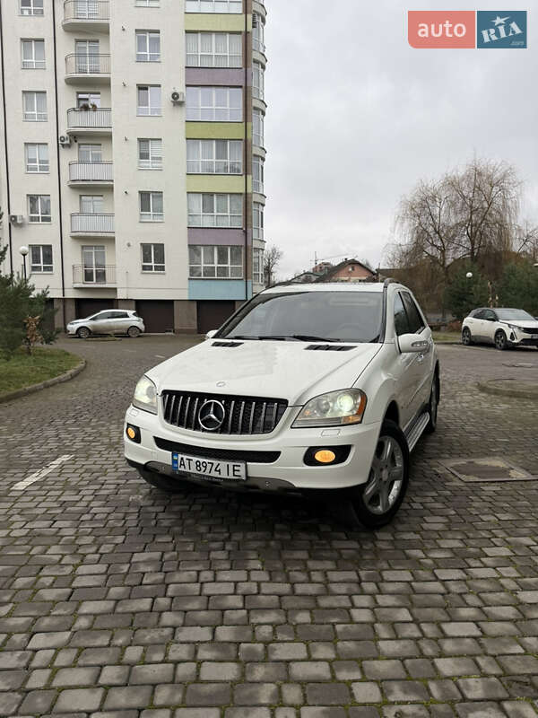 Mercedes-Benz M-Class 2008