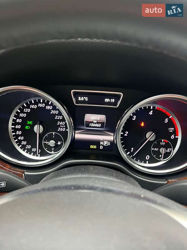 Внедорожник / Кроссовер Mercedes-Benz M-Class 2013 в Харькове