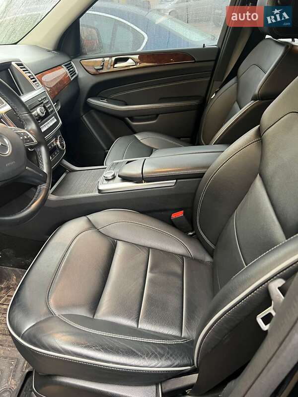 Внедорожник / Кроссовер Mercedes-Benz M-Class 2013 в Харькове